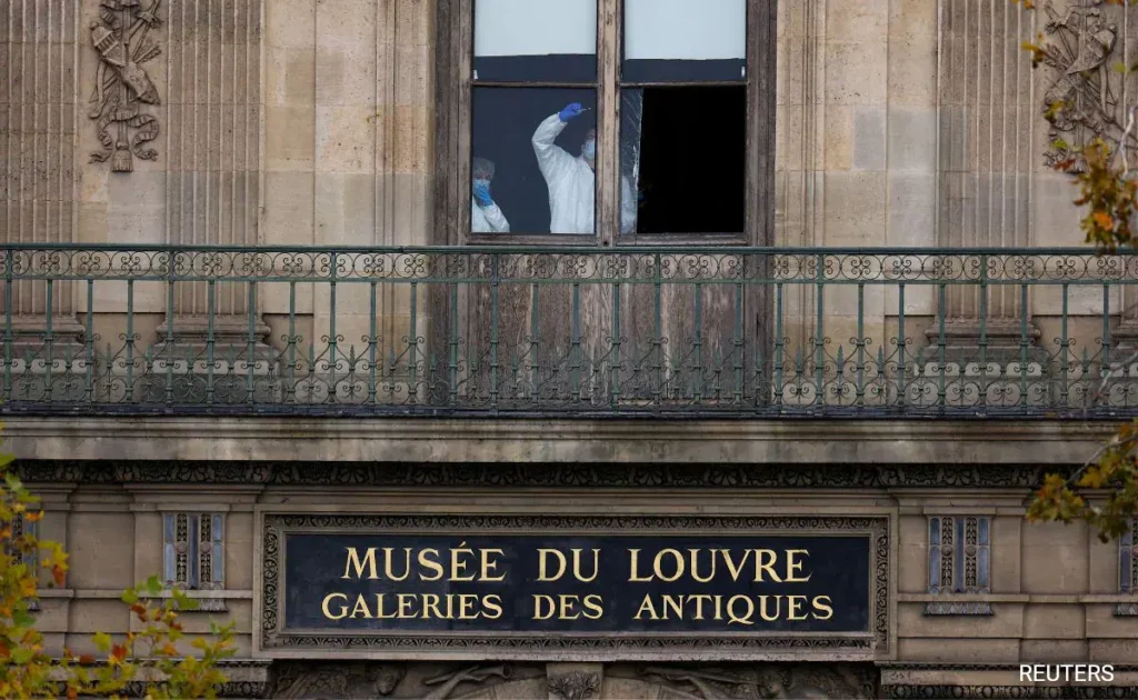 Louvre Heist Twist: Telegram CEO Offers to Buy Stolen Jewels to Donate Them to Abu Dhabi